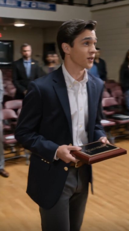 Teen Gave His Award to a Security Guard—Then His Mother Recognized a Watch From Her Father