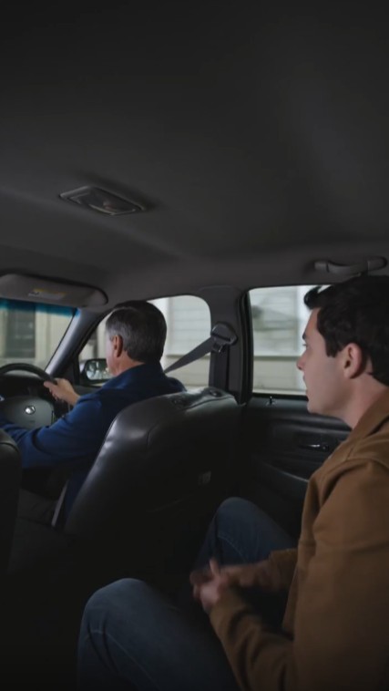 A Taxi Driver Turned Off the Meter After Hearing an Address—Then Asked the Passenger How Old He Was