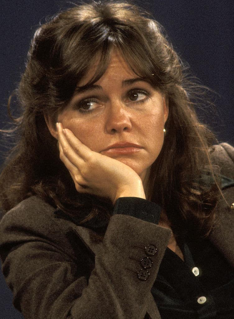 Hollywood’s Beloved STAR Who Captivated Generations will FOREVER be missed!